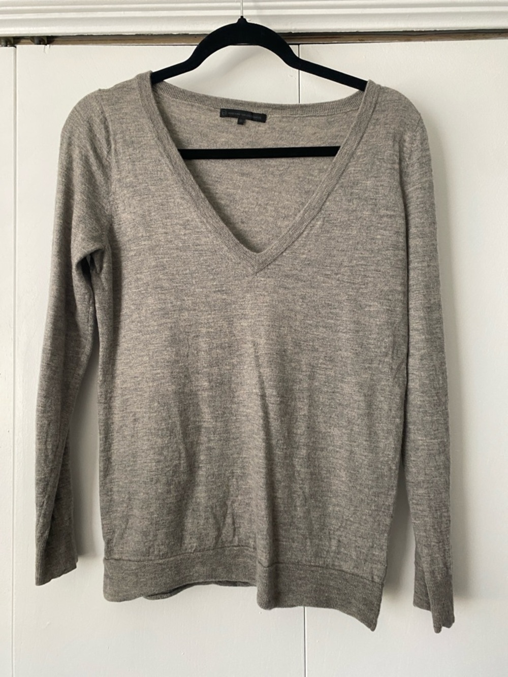 Ag Adriano Goldschmied Women's V-Neck Sweater in Heather Gray